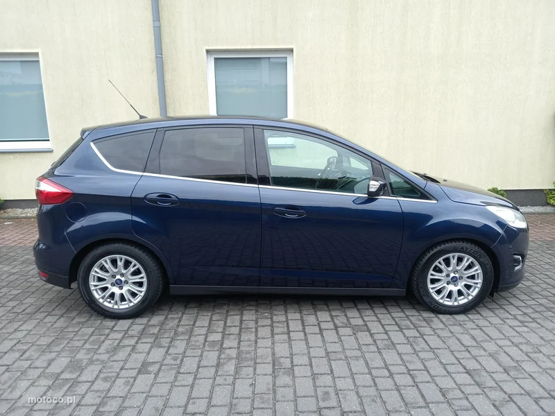 Ford C-Max II 10