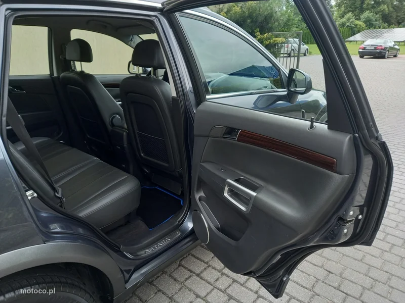 Opel Antara 21