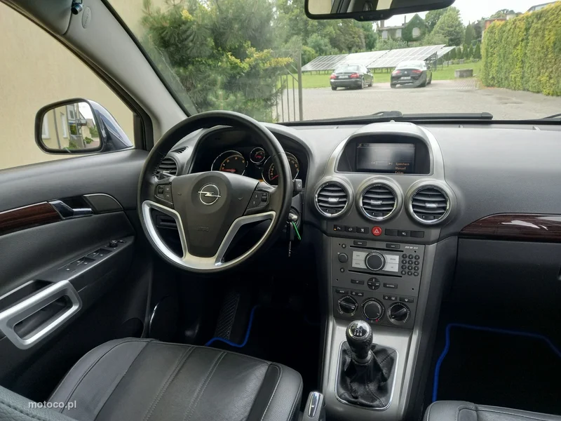 Opel Antara 22