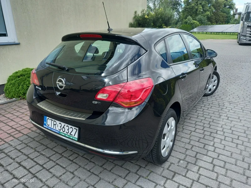 Opel Astra J 2