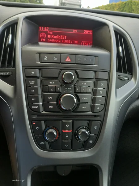 Opel Astra J 29