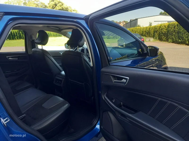 Ford Edge 23