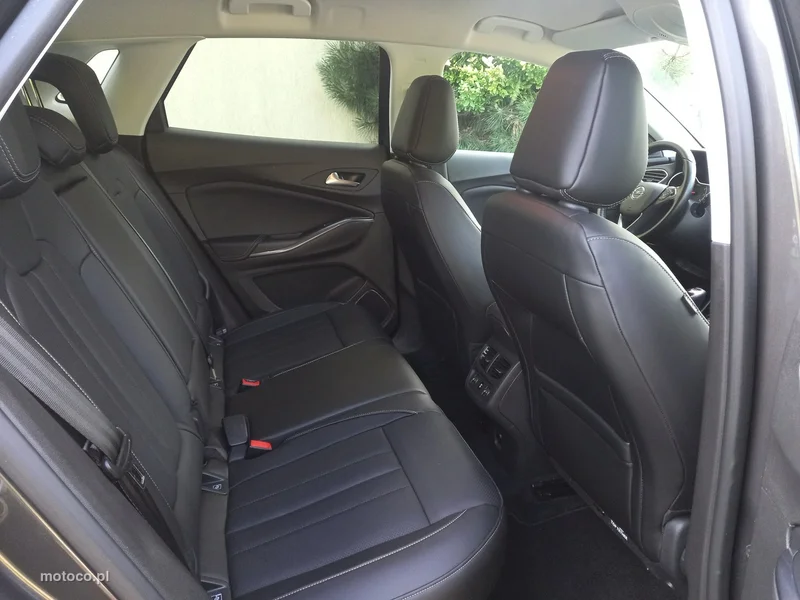 Opel Grandland X 21