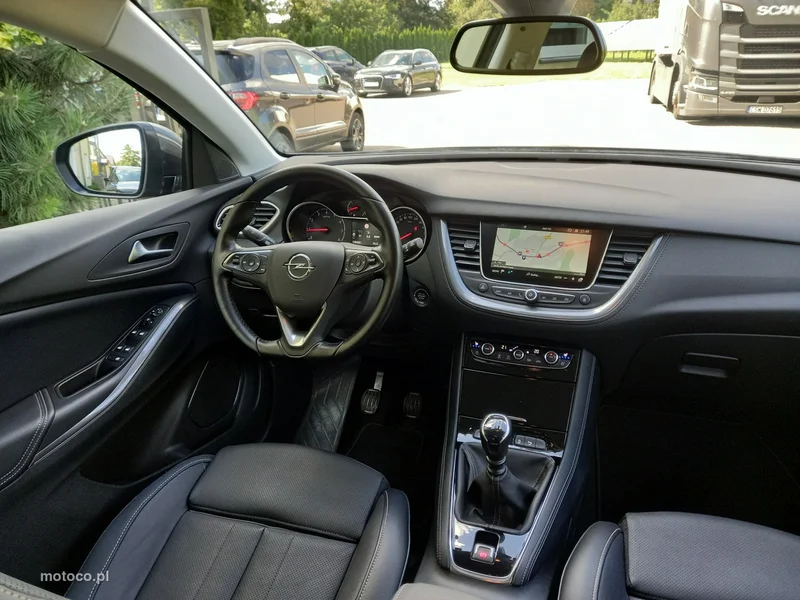 Opel Grandland X 23