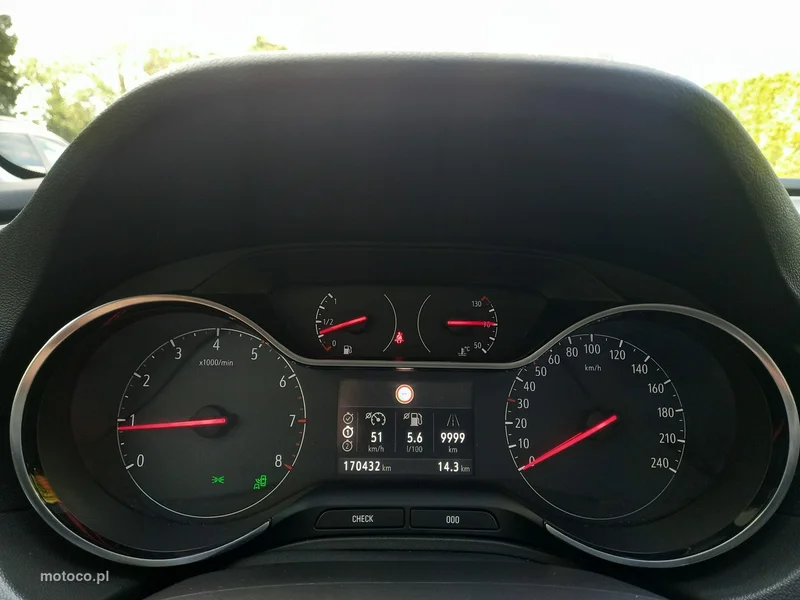 Opel Grandland X 31
