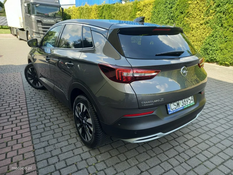 Opel Grandland X 8