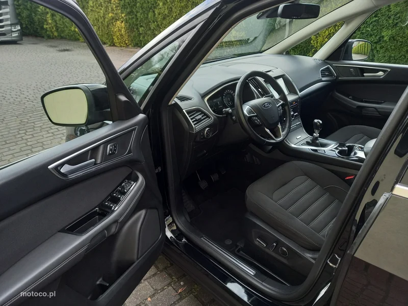 Ford Galaxy III 28