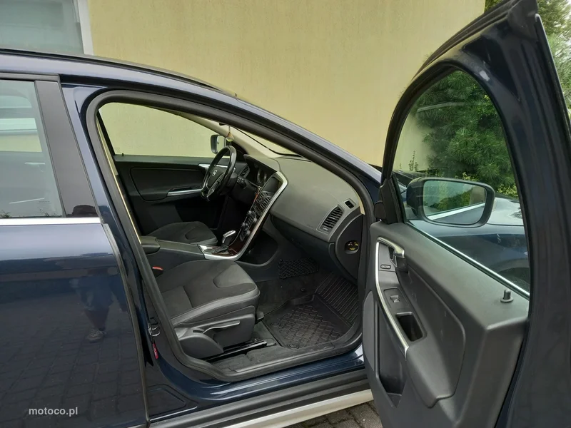 Volvo XC 60 20