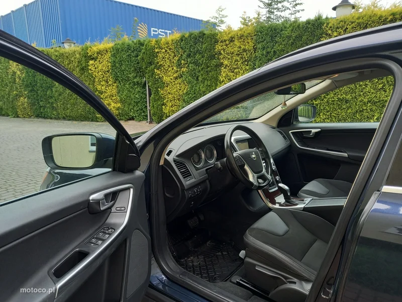 Volvo XC 60 25