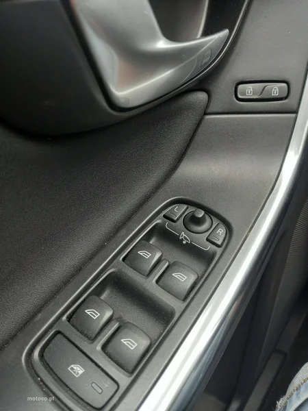 Volvo XC 60 30