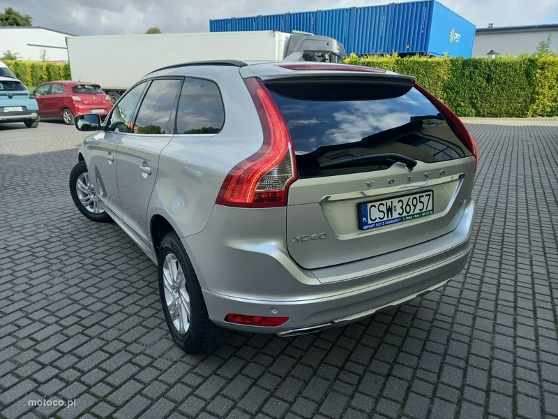 Volvo XC 60 8