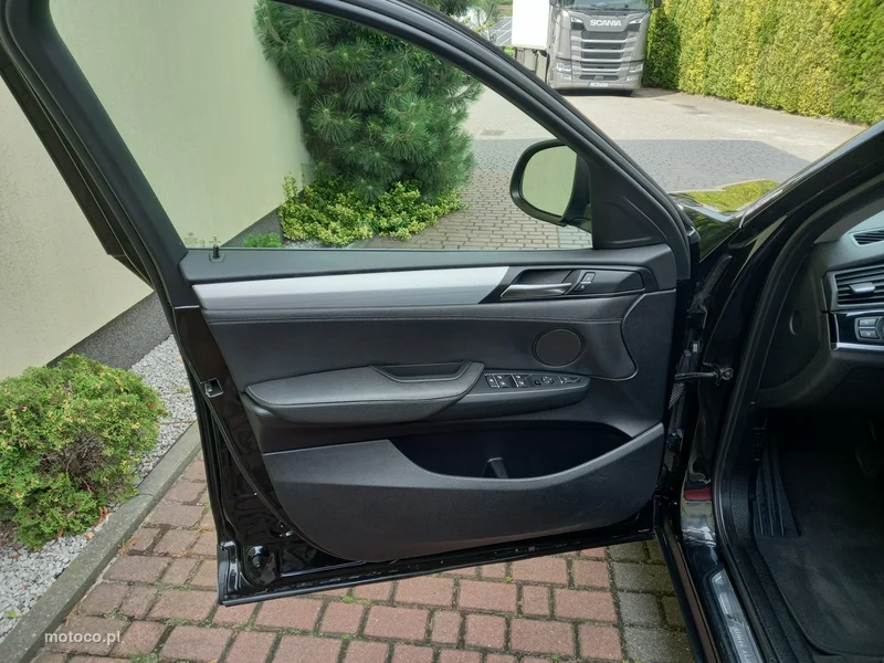 BMW X4 F26 31