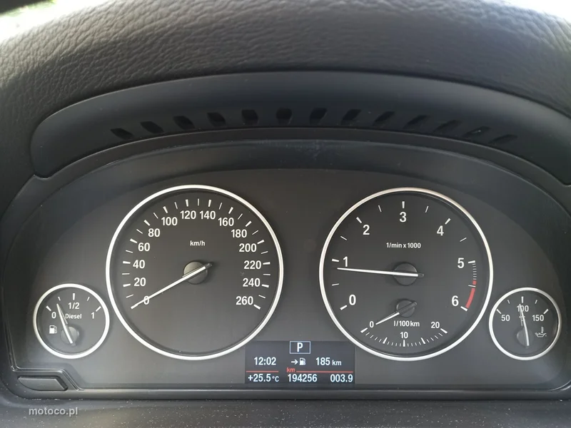 BMW X4 F26 34