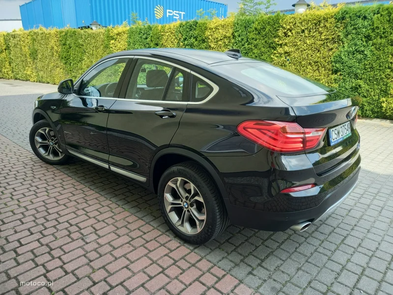 BMW X4 F26 8