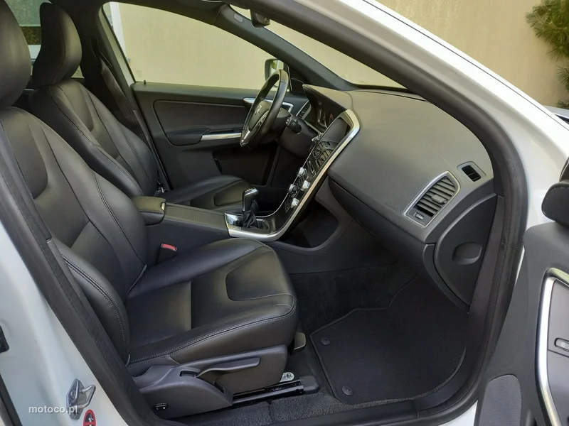 Volvo XC 60 22