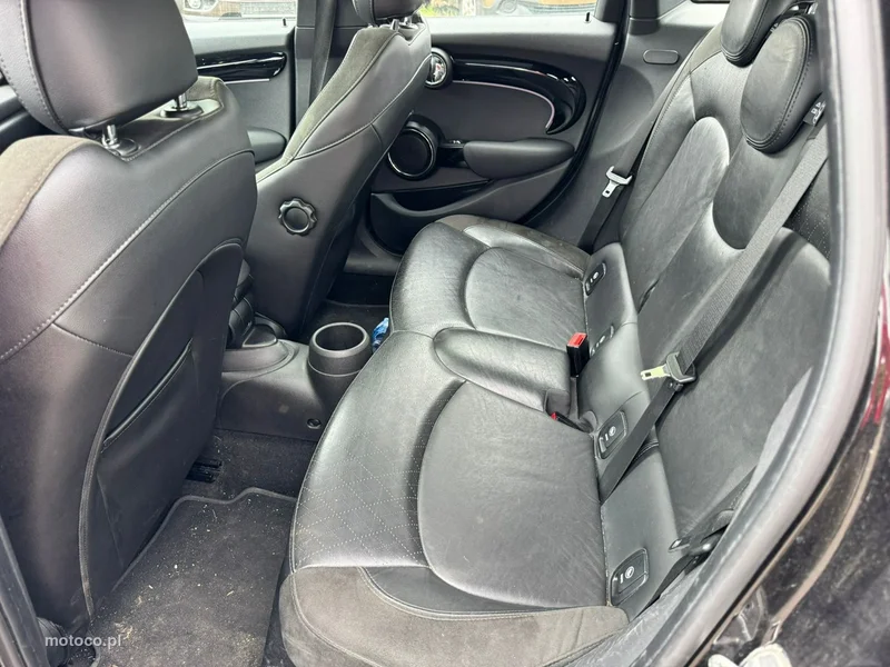 MINI Cooper 7