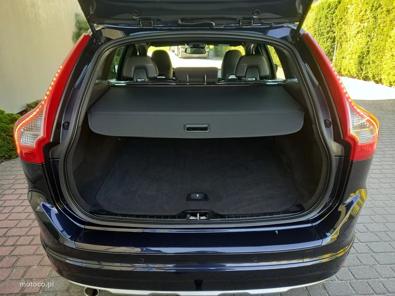 Volvo XC 60 17