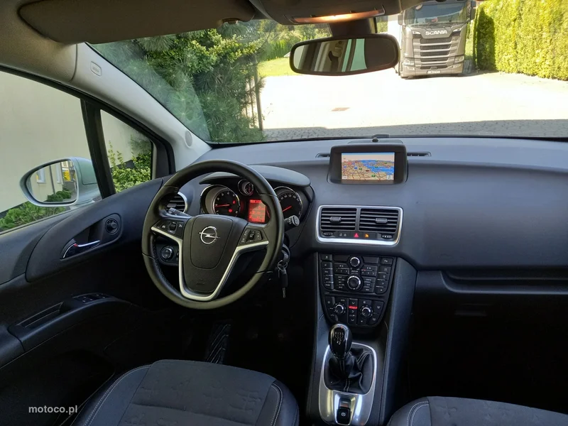 Opel Meriva B 26