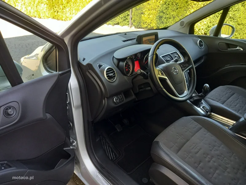 Opel Meriva B 30