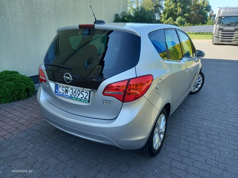 Opel Meriva B 6
