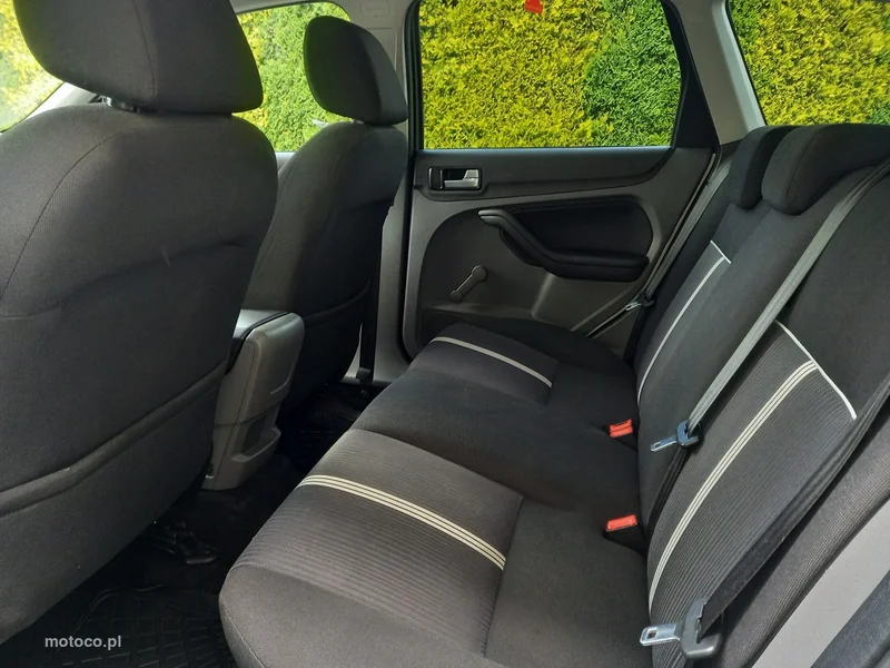 Ford Focus II 26