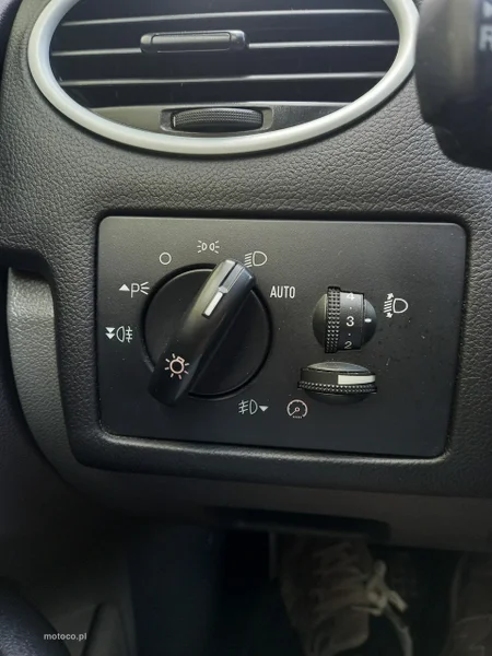 Ford Focus II 35