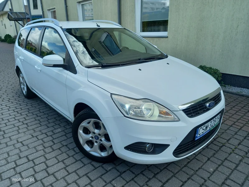 Ford Focus II 8