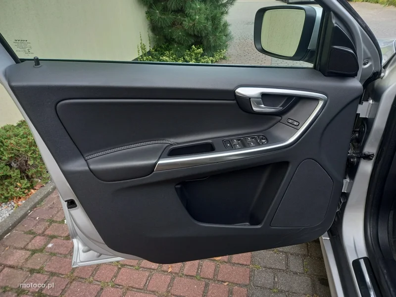 Volvo XC 60 30