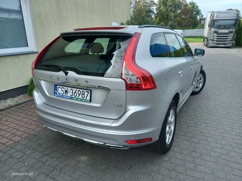 Volvo XC 60 4