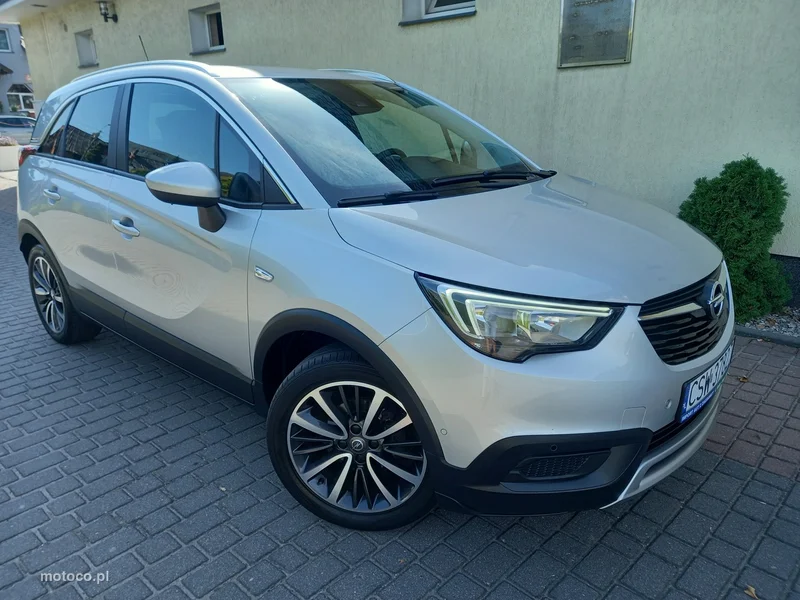 Opel Crossland X 8