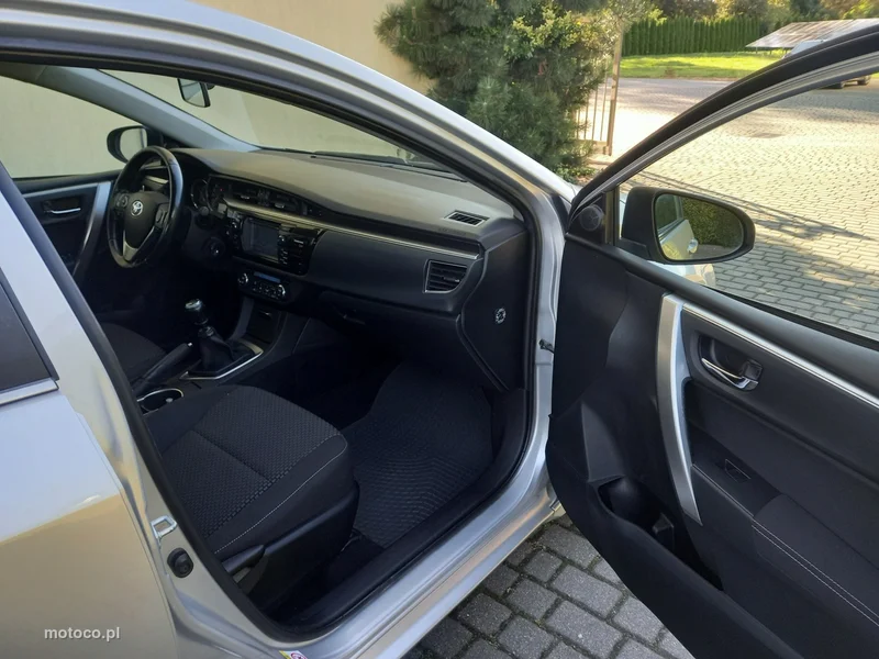 Toyota Corolla E160/E170 20