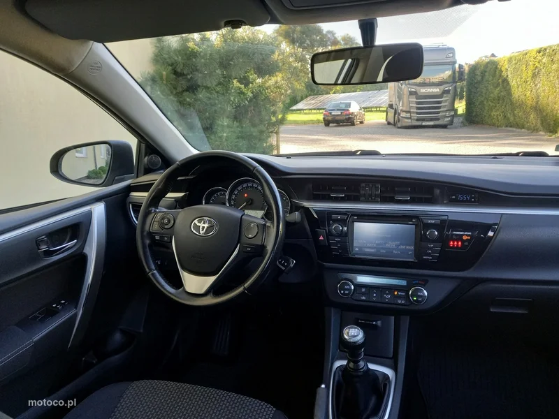 Toyota Corolla E160/E170 23