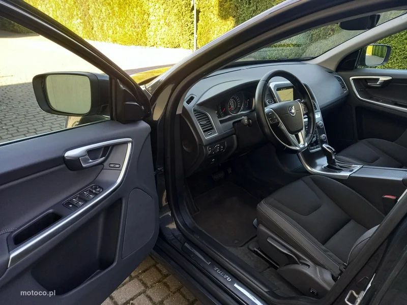 Volvo XC 60 25