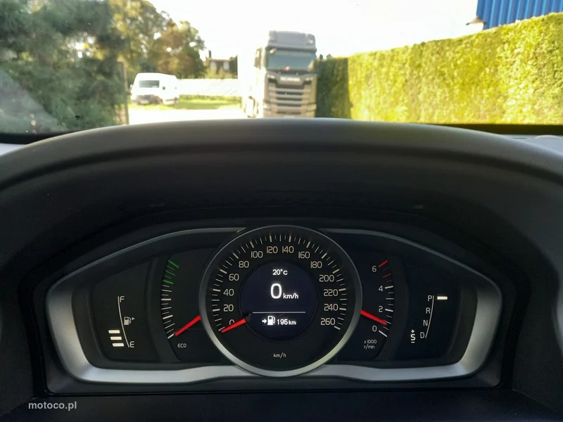 Volvo XC 60 30