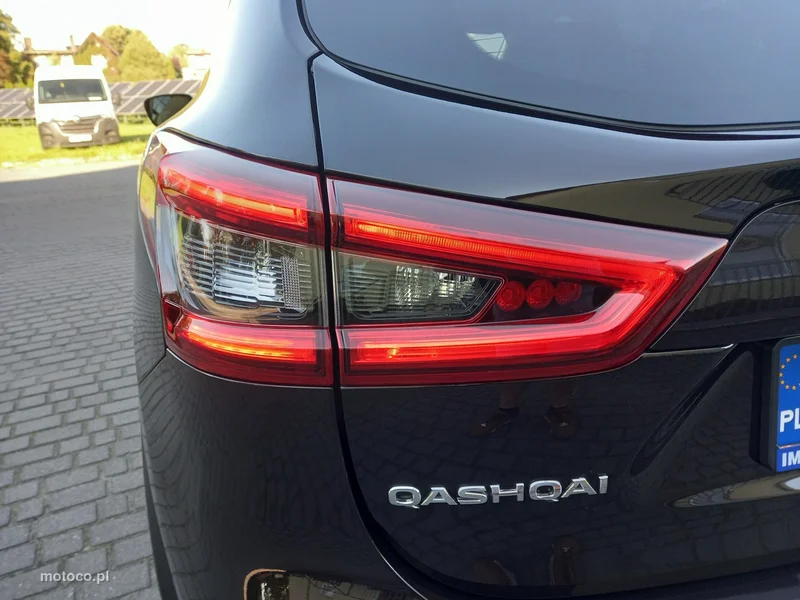 Nissan Qashqai 15