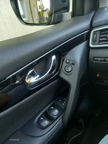 Nissan Qashqai 32