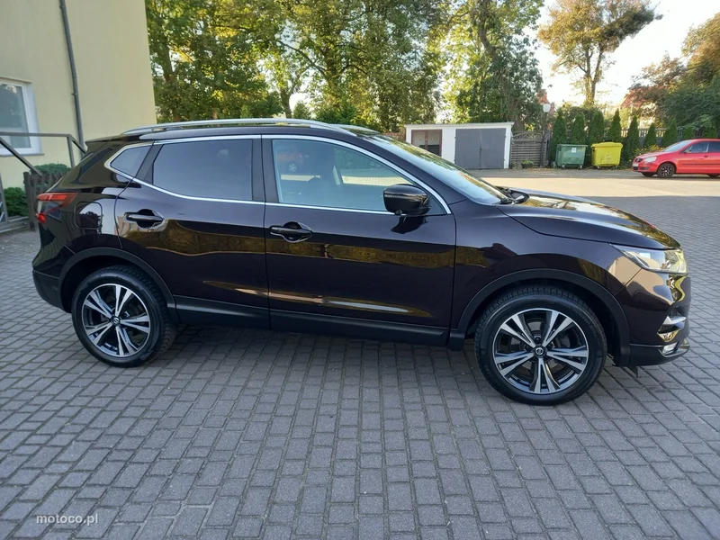 Nissan Qashqai 10