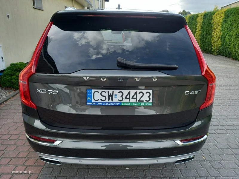 Volvo XC 90 16