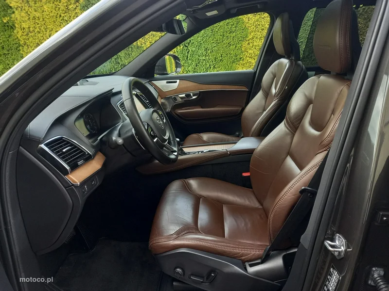 Volvo XC 90 27