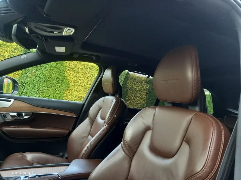 Volvo XC 90 29
