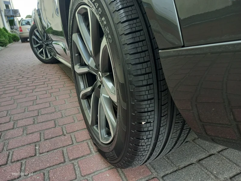 Volvo XC 90 10