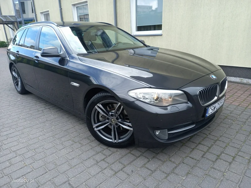 BMW Seria 5 F10 520 10