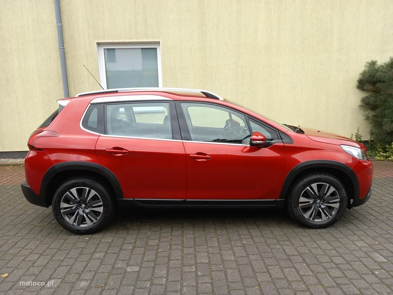 Peugeot 2008 13