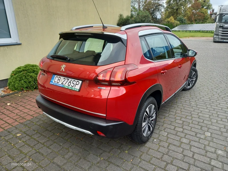 Peugeot 2008 6