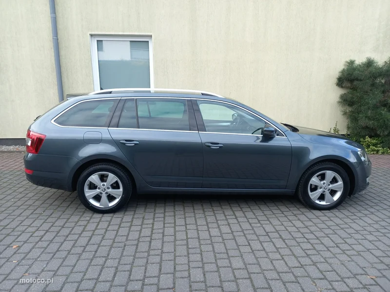 Skoda Octavia III 12