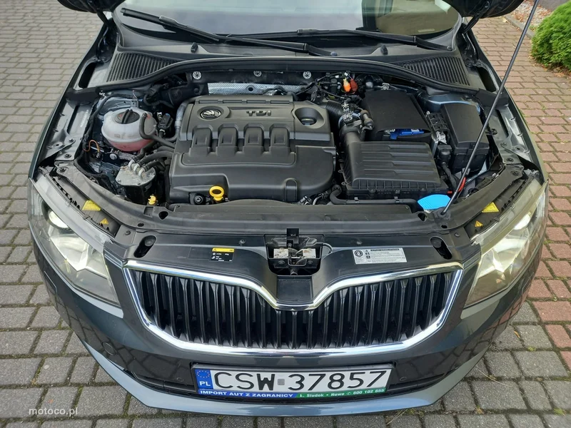 Skoda Octavia III 16