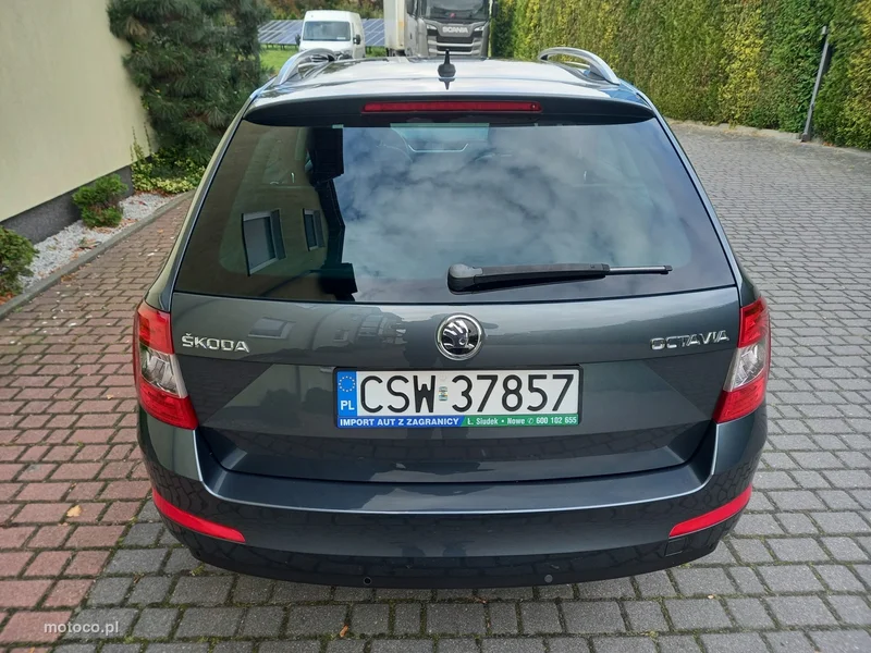 Skoda Octavia III 17