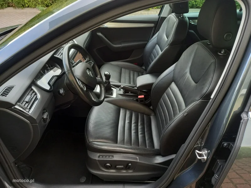 Skoda Octavia III 29