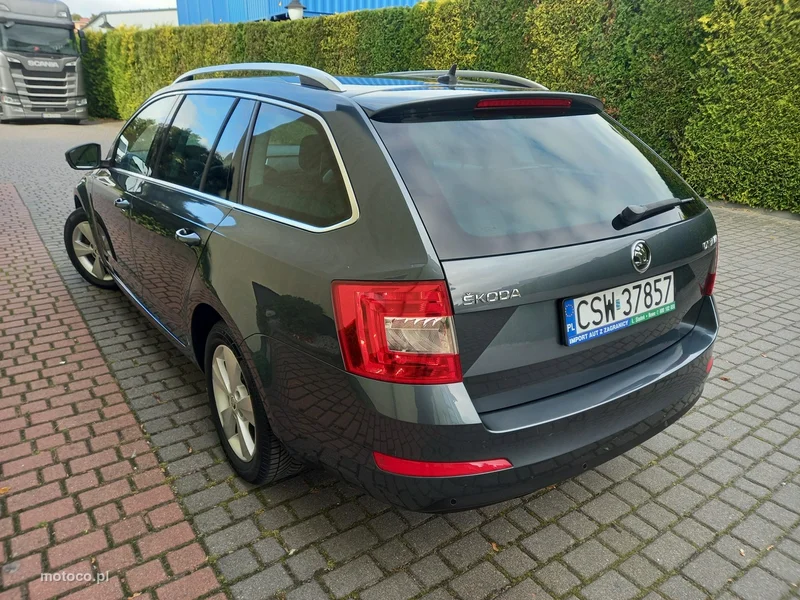 Skoda Octavia III 6