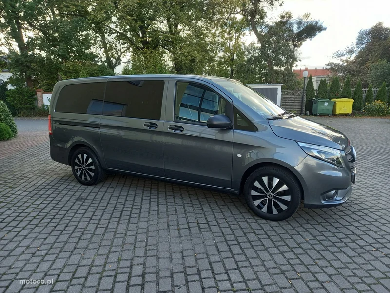 Mercedes-Benz Vito 16